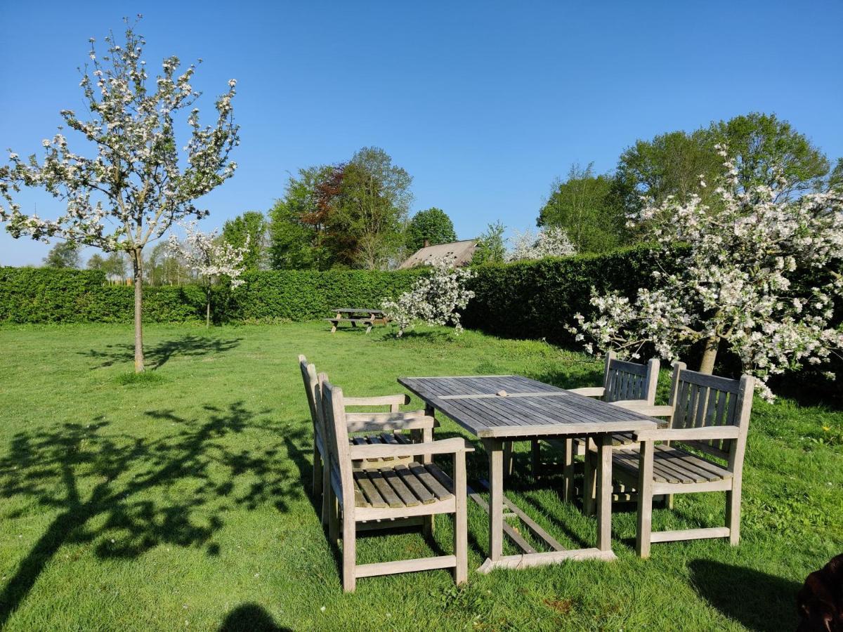 Gastenverblijf Lheederhof Dwingeloo Buitenkant foto
